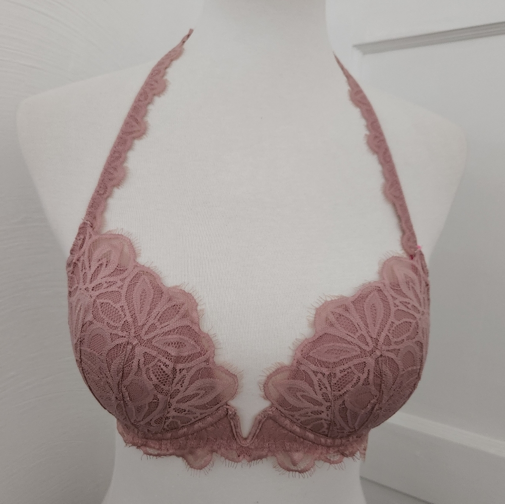 NWT PINK Victoria's Secret Date Convertible Halter Push Up Bra 34C Pink